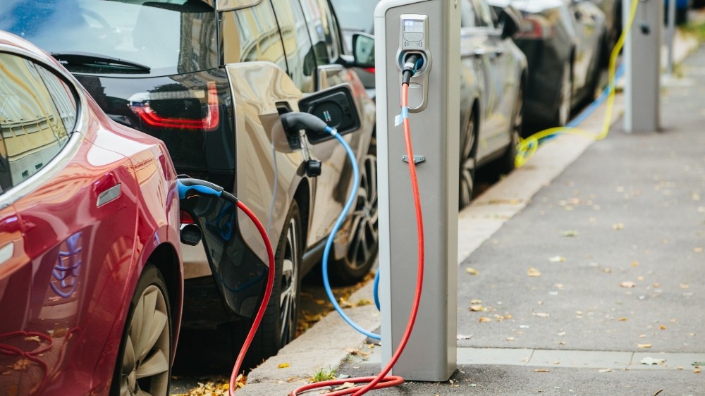 汽車充電樁行業(yè)投資指南：財務自由新選擇