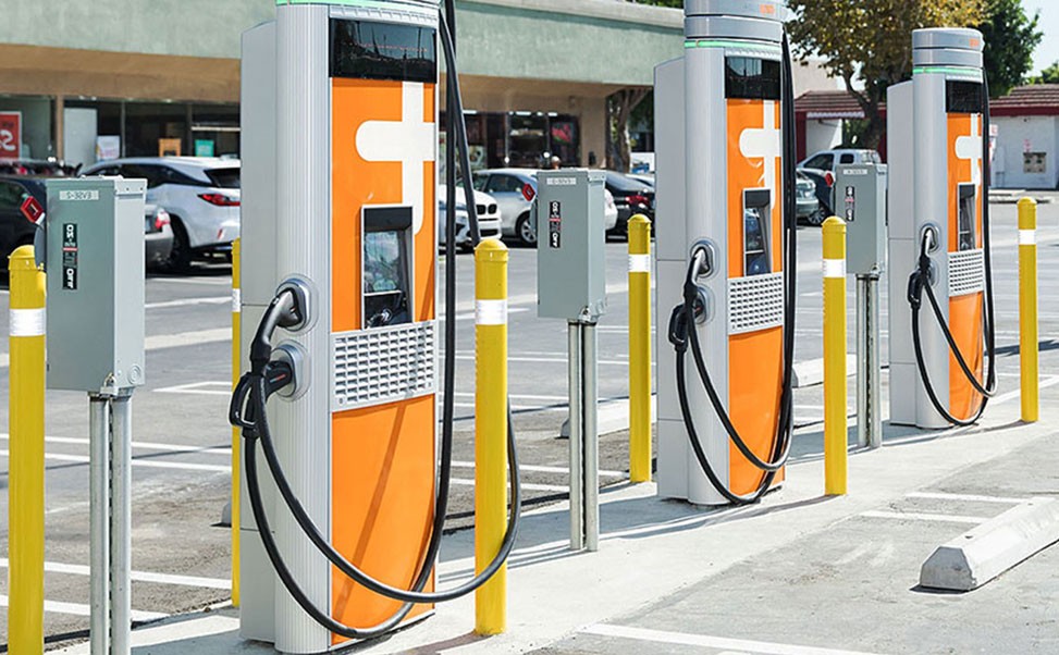 電動汽車充電安全與用戶教育的重要性