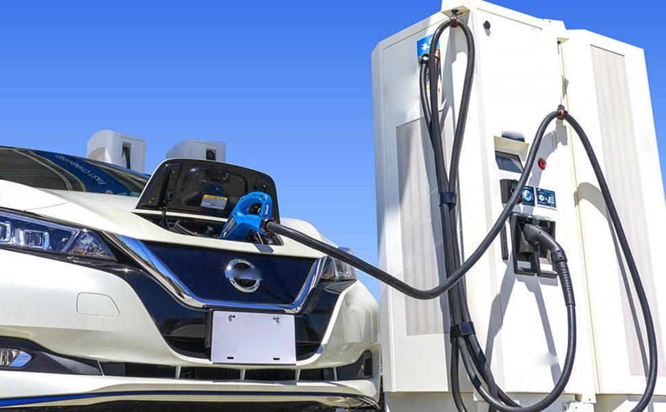 新能源汽車充電樁設(shè)備